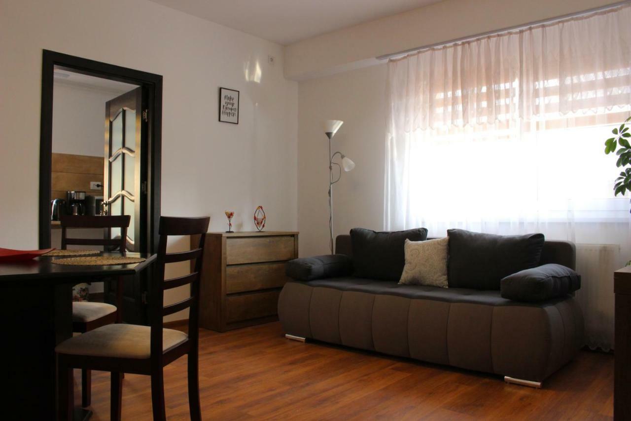 Still Apartament Крайова Екстер'єр фото