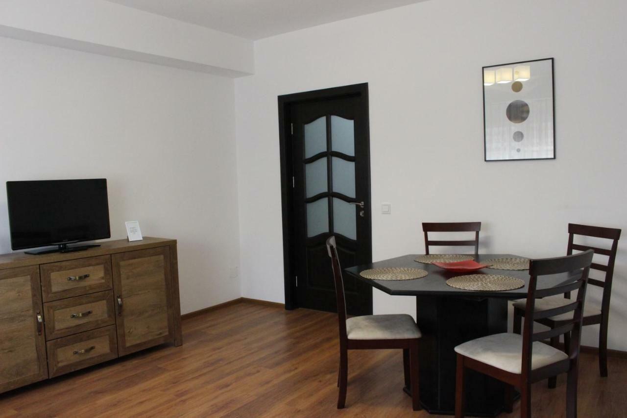 Still Apartament Крайова Екстер'єр фото